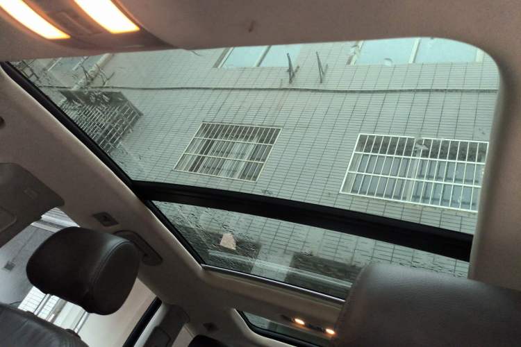 Used Audi Q7 2013 35 TFSI Ambition Edition Headliner