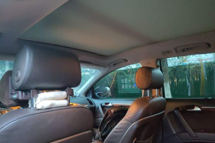 Used Audi Q7 2013 35 TFSI Ambition Edition Headliner