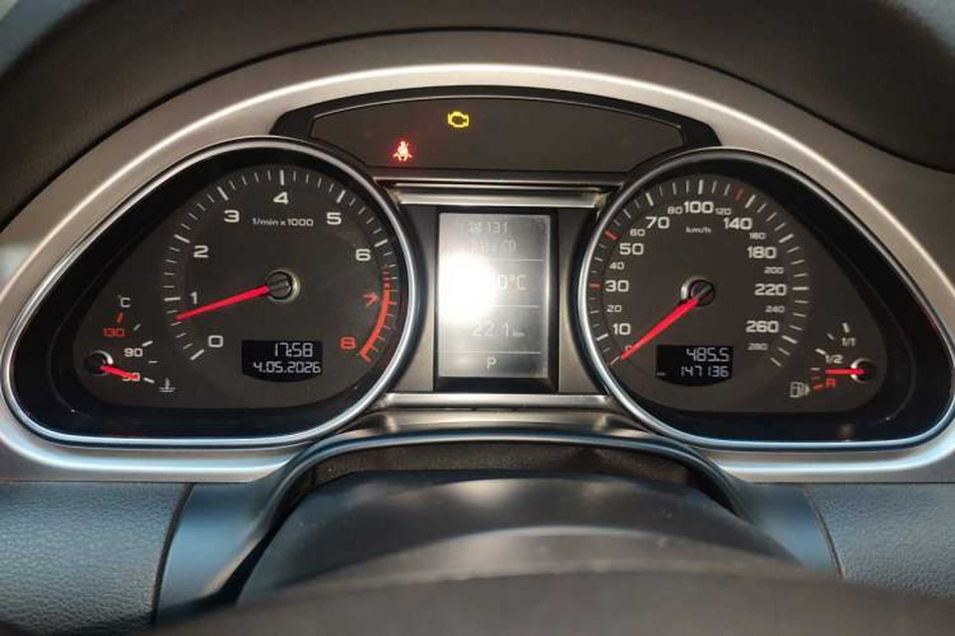 Used Audi Q7 2013 35 TFSI Ambition Edition Instrument Cluster