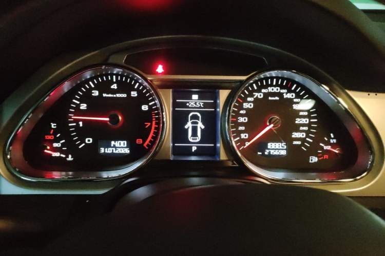 Used Audi Q7 2013 35 TFSI Comfort Model Instrument Cluster