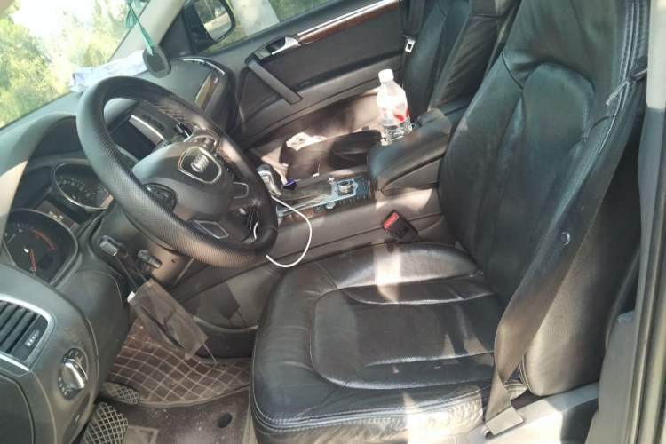 Used Audi Q7 2013 35 TDI Leading Model Left Front Seat