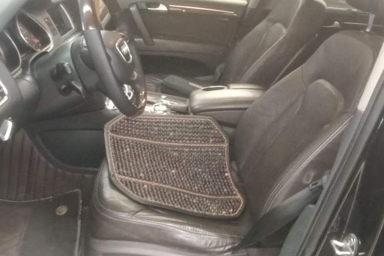 Used Audi Q7 2013 35 TFSI Technology Edition Left Front Seat
