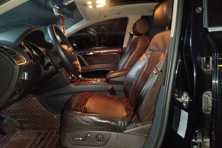 Used Audi Q7 2013 35 TFSI Technology Edition Left Front Seat
