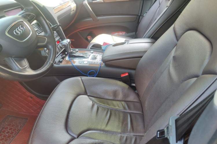 Used Audi Q7 2013 35 TFSI Technology Edition Left Front Seat