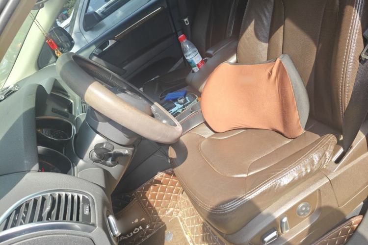 Used Audi Q7 2013 35 TFSI Ambition Edition Left Front Seat