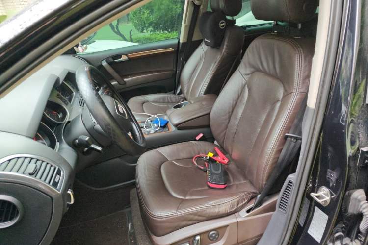 Used Audi Q7 2013 35 TFSI Ambition Edition Left Front Seat
