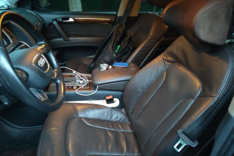 Used Audi Q7 2013 35 TFSI Ambition Edition Left Front Seat