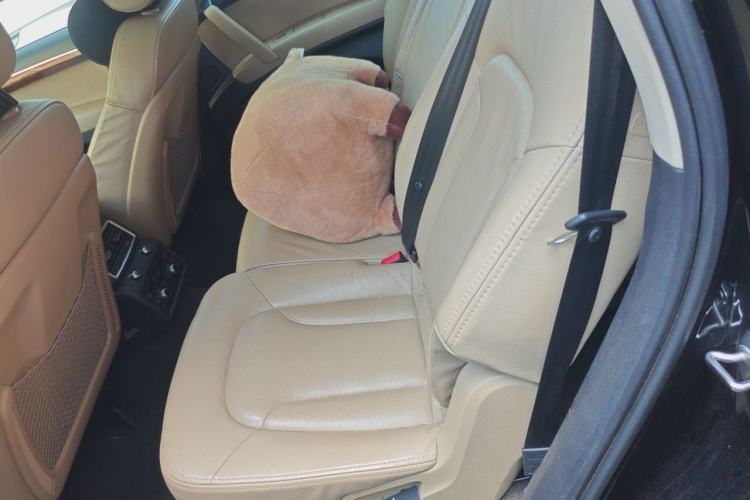 Used Audi Q7 2013 35 TFSI Technology Edition Left Rear Seat