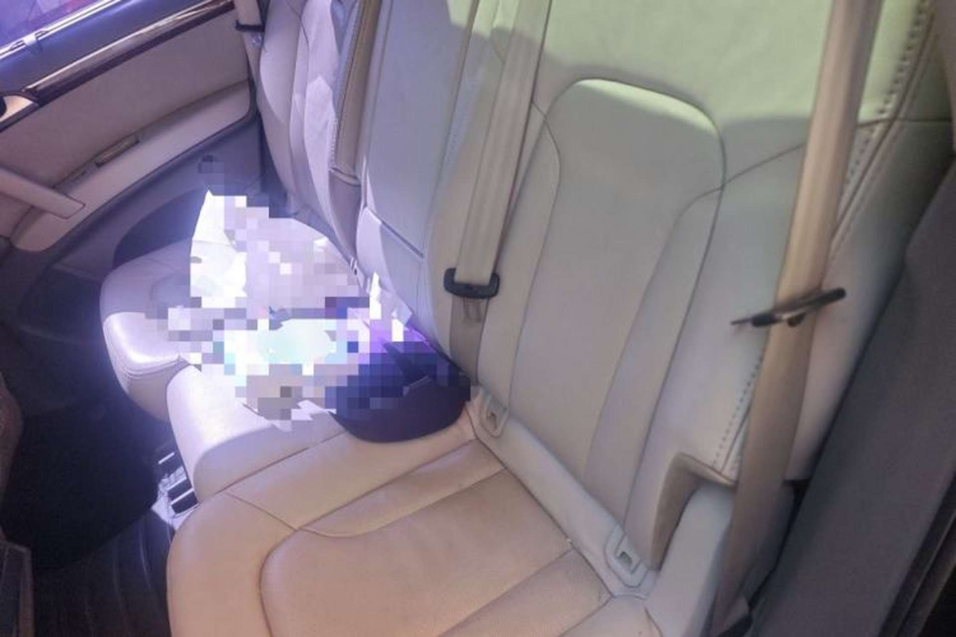 Used Audi Q7 2013 35 TFSI Ambition Edition Left Rear Seat