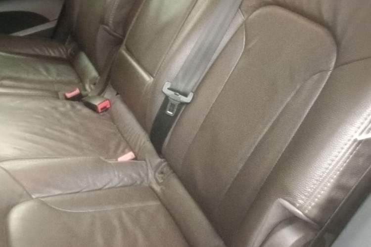Used Audi Q7 2013 35 TFSI Technology Edition Left Rear Seat
