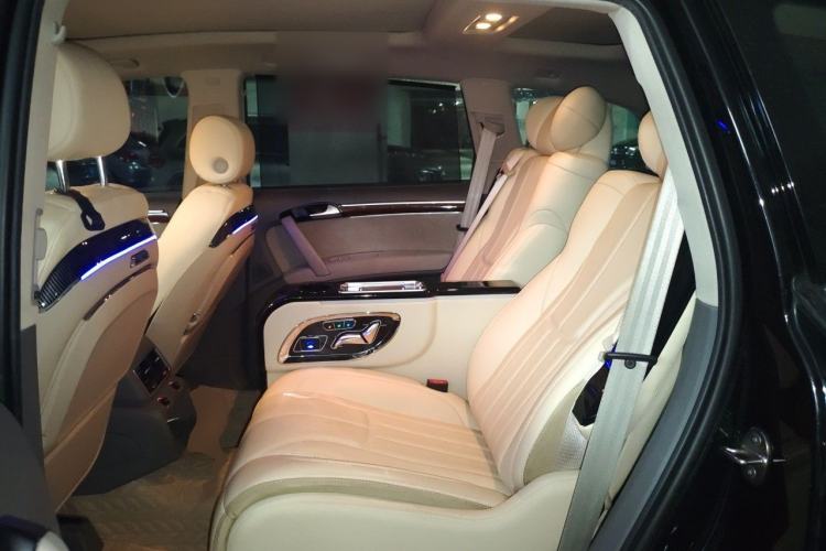 Used Audi Q7 2013 35 TFSI Ambition Edition Left Rear Seat