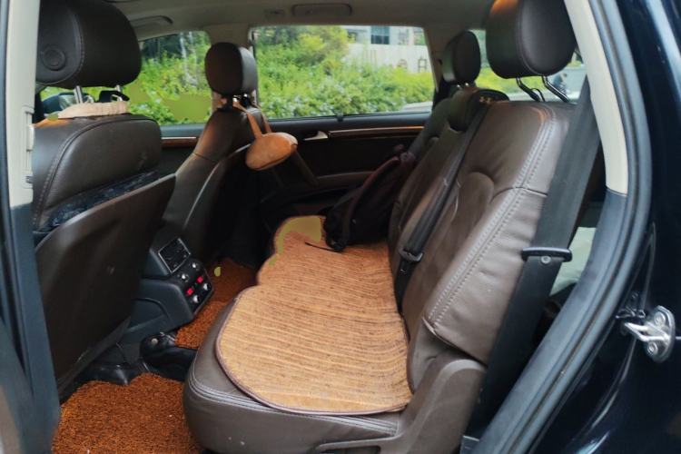 Used Audi Q7  Left Rear Seat