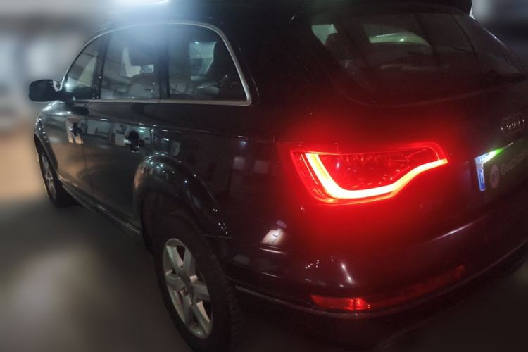 Used Audi Q7 2013 35 TFSI Technology Edition Rear Left 45 Deg
