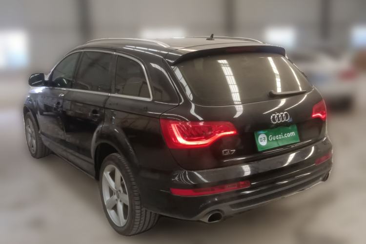 Used Audi Q7 2013 35 TFSI Technology Edition Rear Left 45 Deg