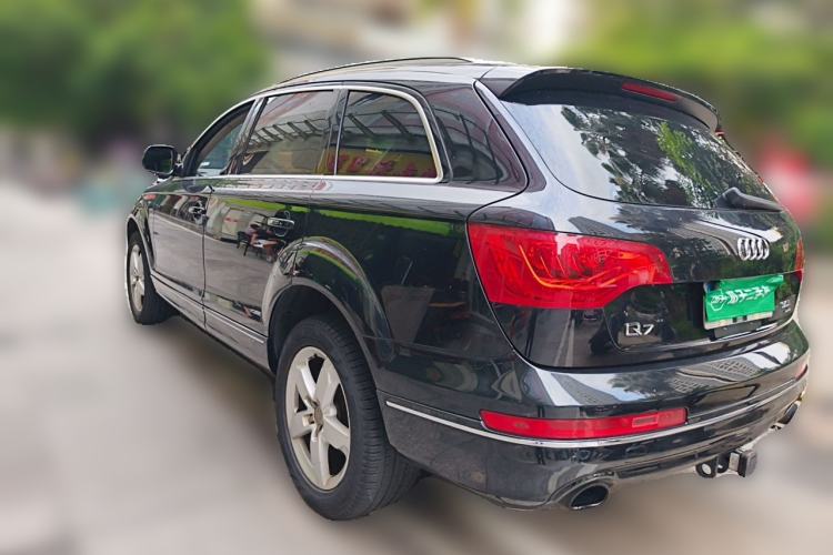 Used Audi Q7  Rear Left 45 Deg