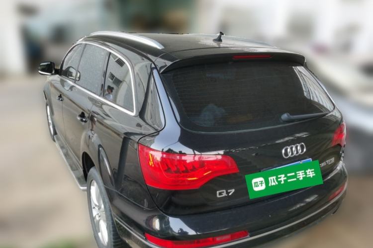 Used Audi Q7 2013 35 TFSI Comfort Model Rear Left 45 Deg