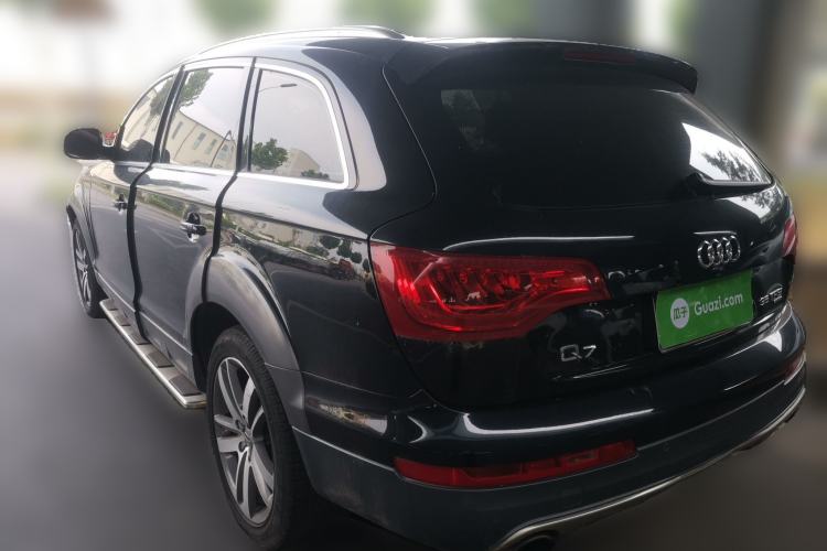Used Audi Q7 2013 35 TFSI Comfort Model Rear Left 45 Deg