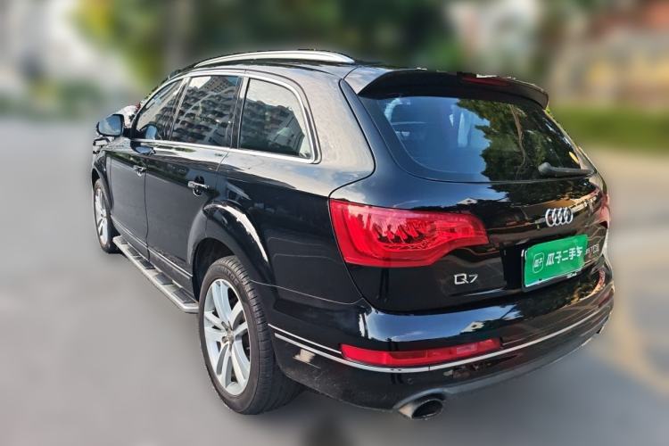Used Audi Q7 2013 35 TFSI Exclusive Edition Rear Left 45 Deg