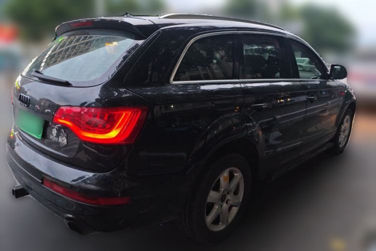 Used Audi Q7 2013 35 TFSI Ambition Edition Rear Right 45 Deg