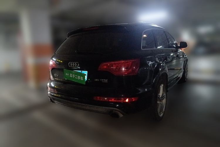 Used Audi Q7 2013 35 TFSI Technology Edition Rear Right 45 Deg