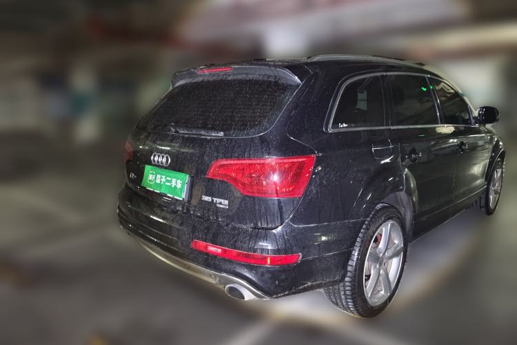 Used Audi Q7 2013 35 TFSI Technology Edition Rear Right 45 Deg