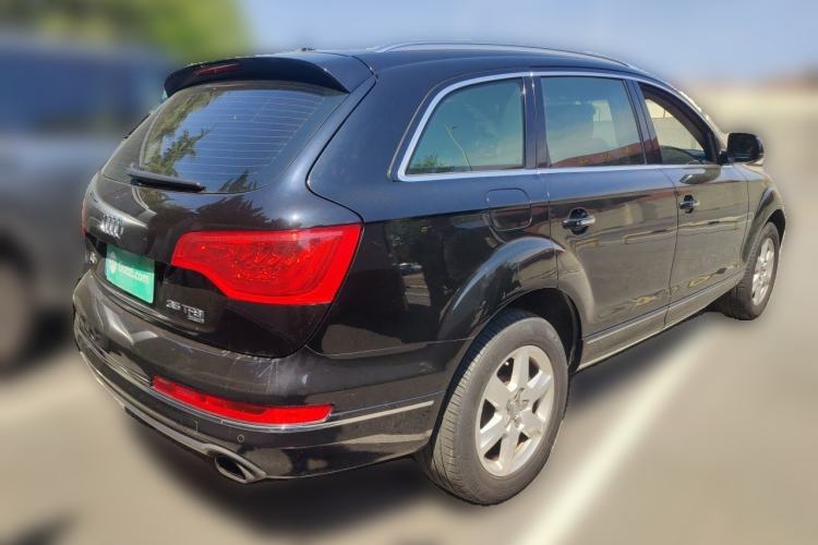 Used Audi Q7 2013 35 TFSI Technology Edition Rear Right 45 Deg