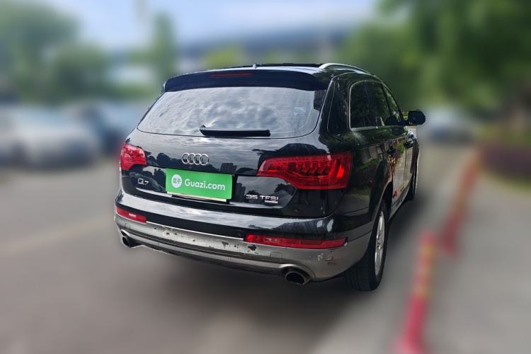 Used Audi Q7 2013 35 TFSI Ambition Edition Rear Right 45 Deg
