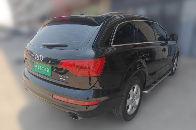 Used Audi Q7 2013 35 TFSI Ambition Edition Rear Right 45 Deg