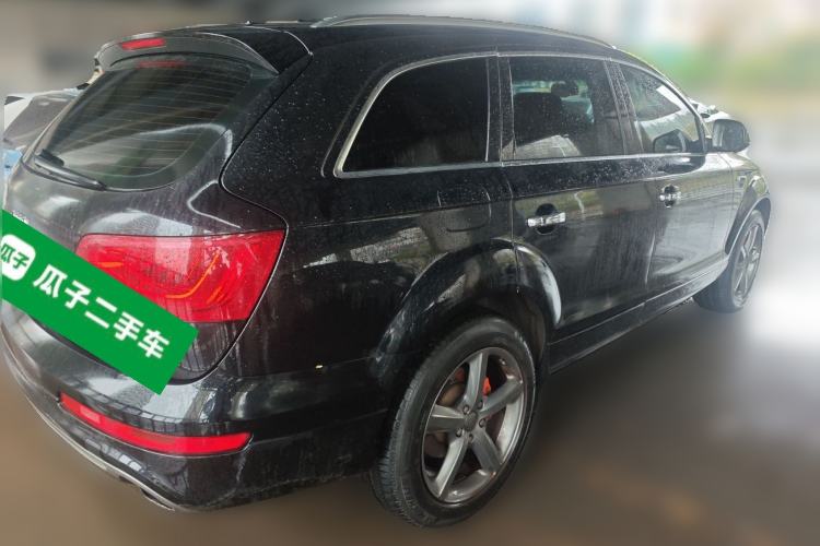 Used Audi Q7 2013 40 TFSI Technology Edition Rear Right 45 Deg