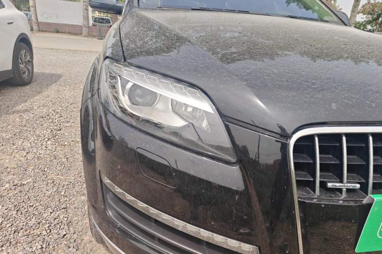 Used Audi Q7 2013 35 TFSI Ambition Edition Right Front Headlight