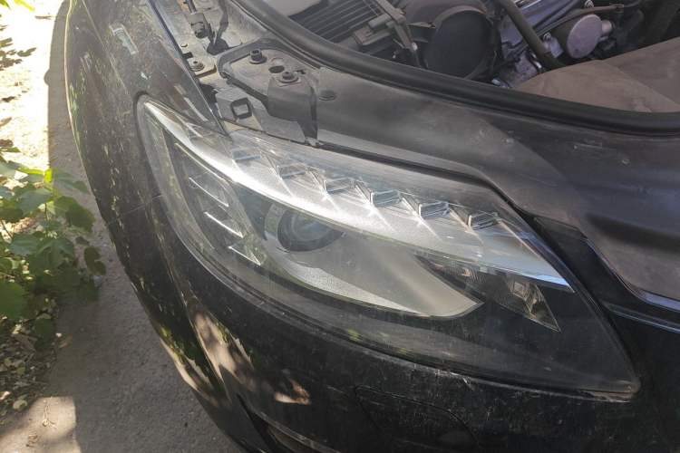 Used Audi Q7 2013 35 TFSI Ambition Edition Right Front Headlight