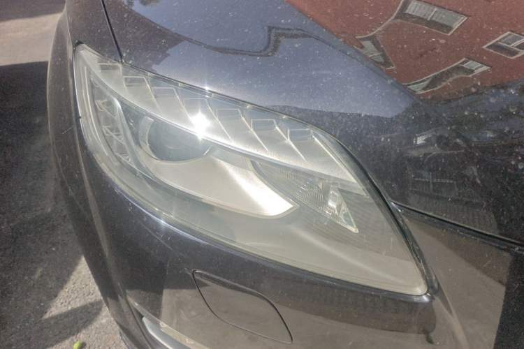 Used Audi Q7 2013 35 TFSI Ambition Edition Right Front Headlight