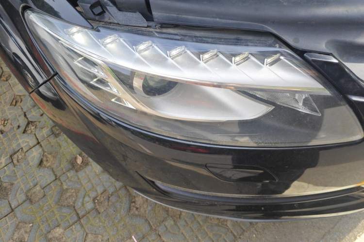 Used Audi Q7 2013 35 TFSI Ambition Edition Right Front Headlight
