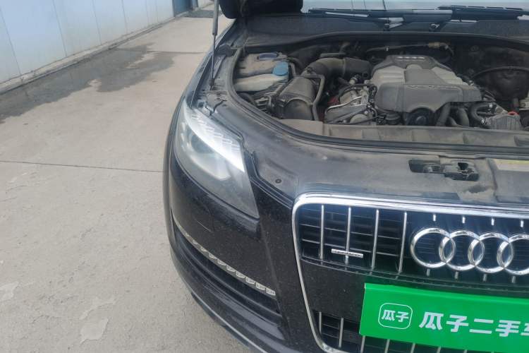 Used Audi Q7 2013 35 TFSI Ambition Edition Right Front Headlight