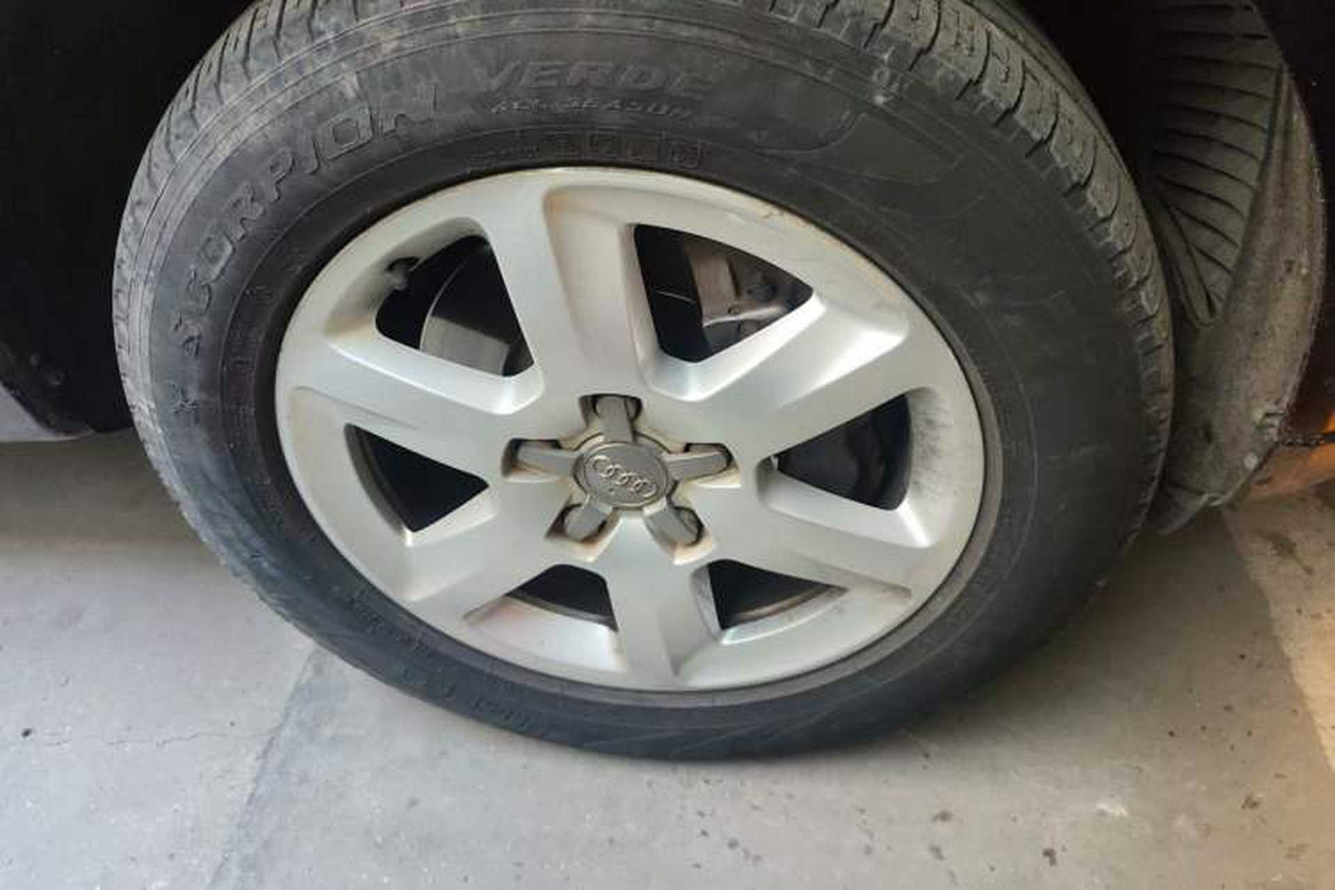 Used Audi Q7 2013 35 TFSI Ambition Edition Right Front Wheel Hub
