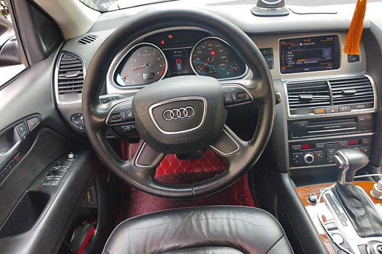 Used Audi Q7  Steering Wheel