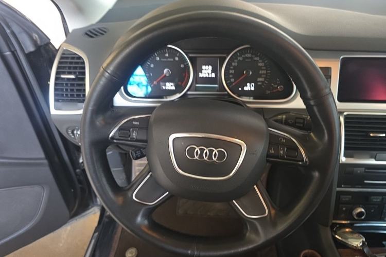 Used Audi Q7  Steering Wheel