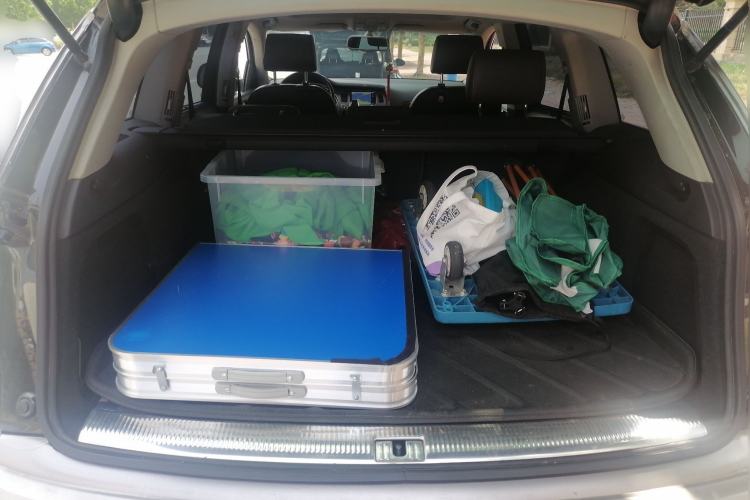 Used Audi Q7  Trunk
