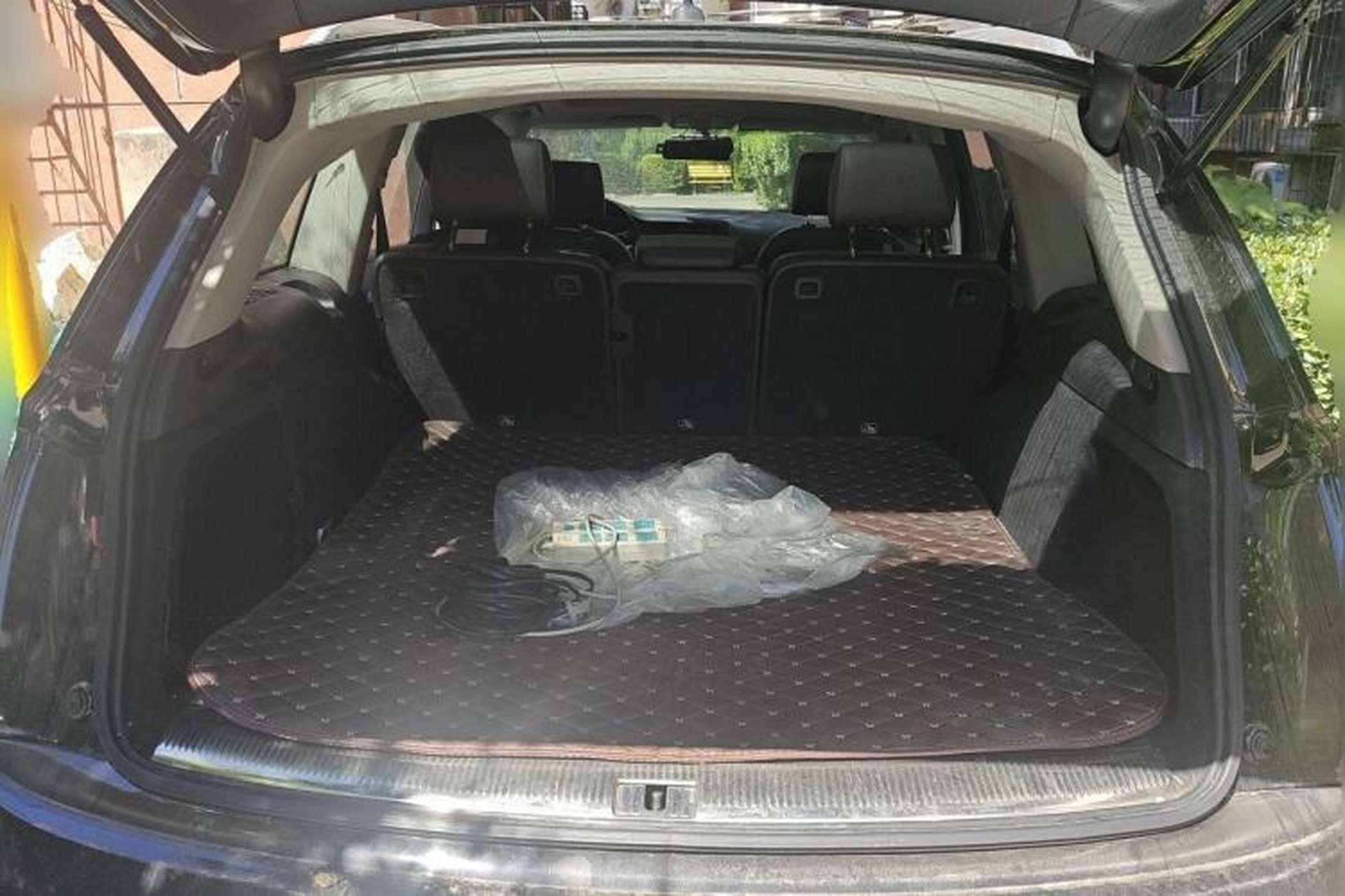 Used Audi Q7 2013 35 TFSI Ambition Edition Trunk