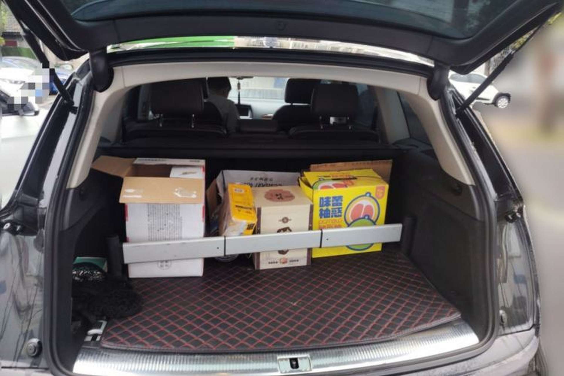 Used Audi Q7 2013 35 TFSI Ambition Edition Trunk