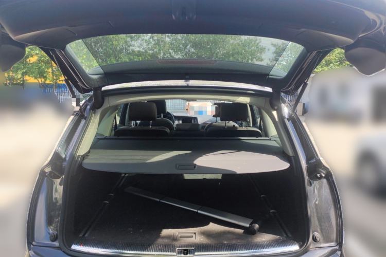 Used Audi Q7 2013 35 TFSI Ambition Edition Trunk