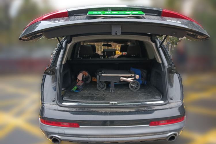 Used Audi Q7 2013 35 TFSI Technology Edition Trunk