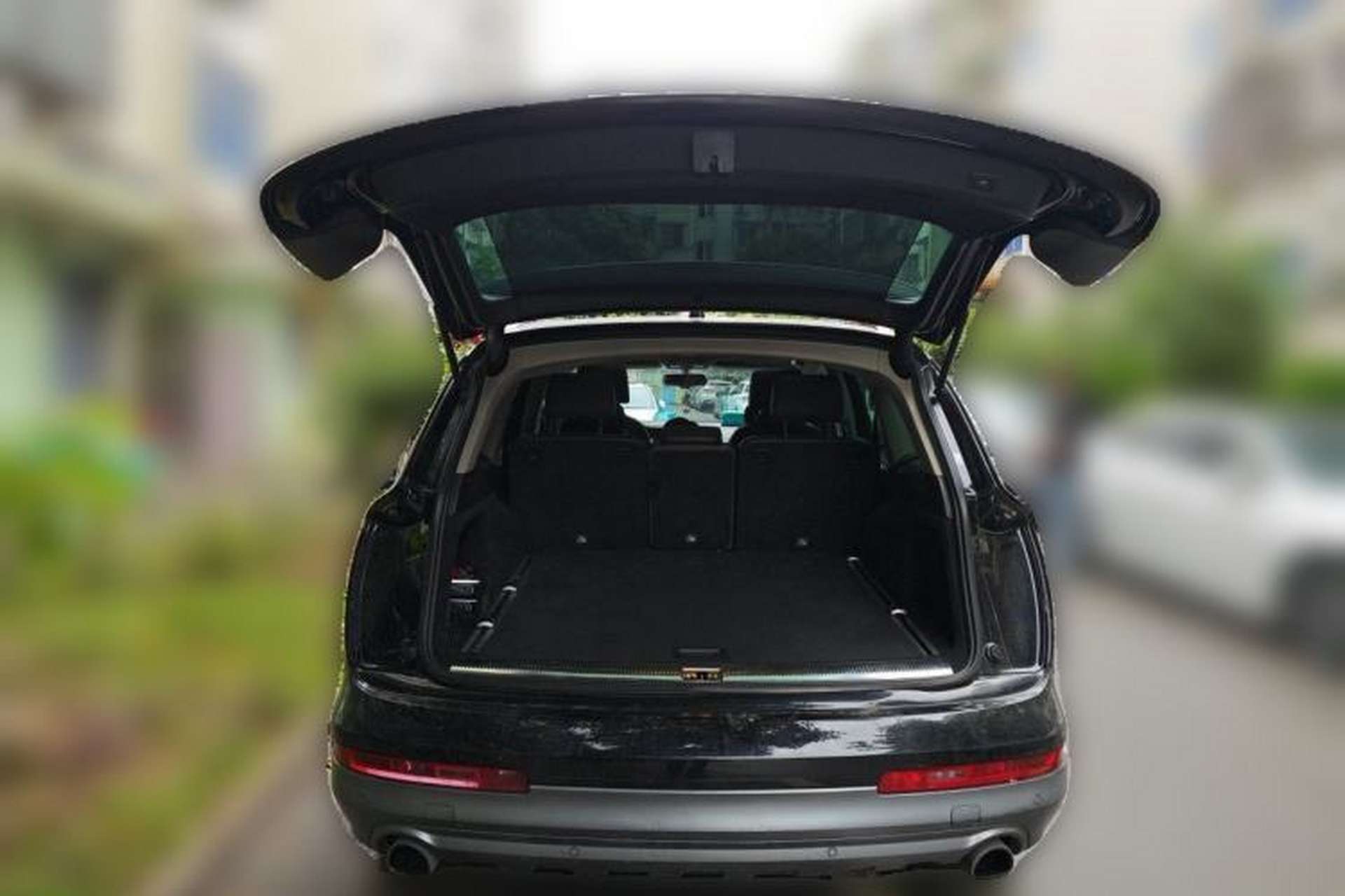 Used Audi Q7 2013 35 TFSI Ambition Edition Trunk