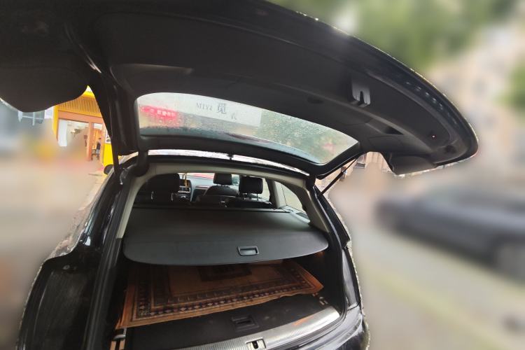 Used Audi Q7 2013 35 TFSI Ambition Edition Trunk