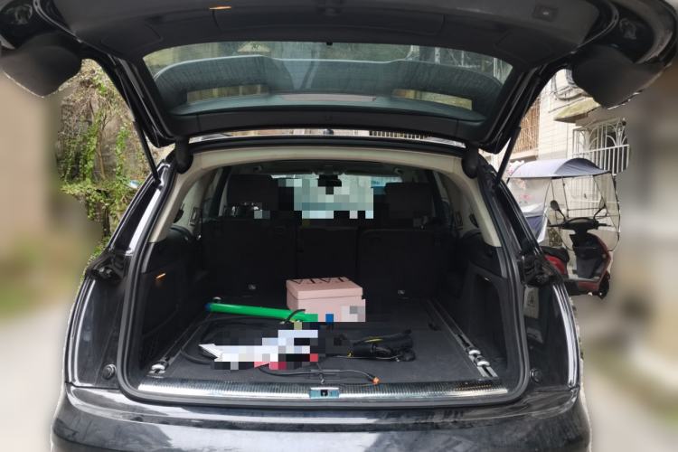 Used Audi Q7 2013 40 TFSI Technology Edition Trunk