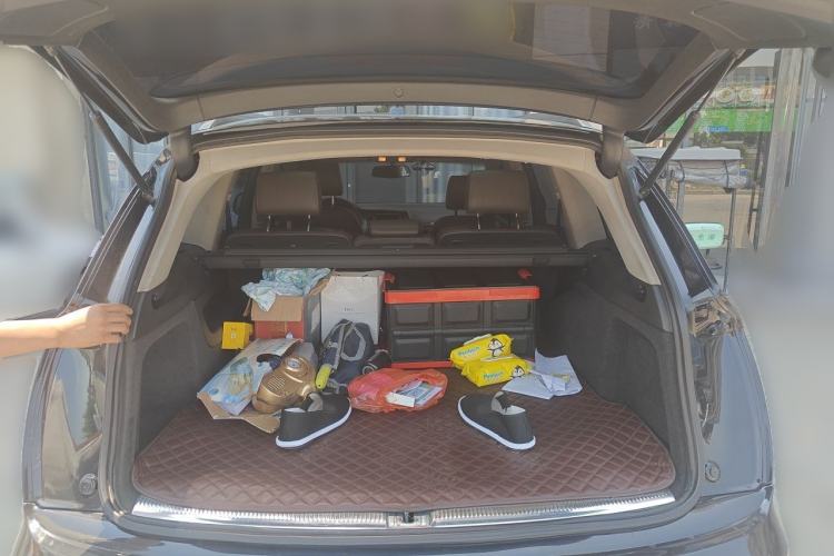 Used Audi Q7 2013 35 TFSI Ambition Edition Trunk