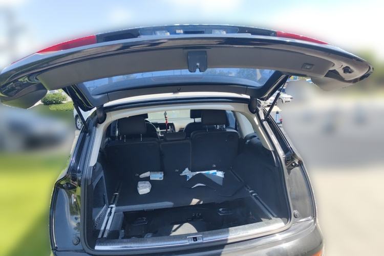 Used Audi Q7 2013 35 TFSI Ambition Edition Trunk