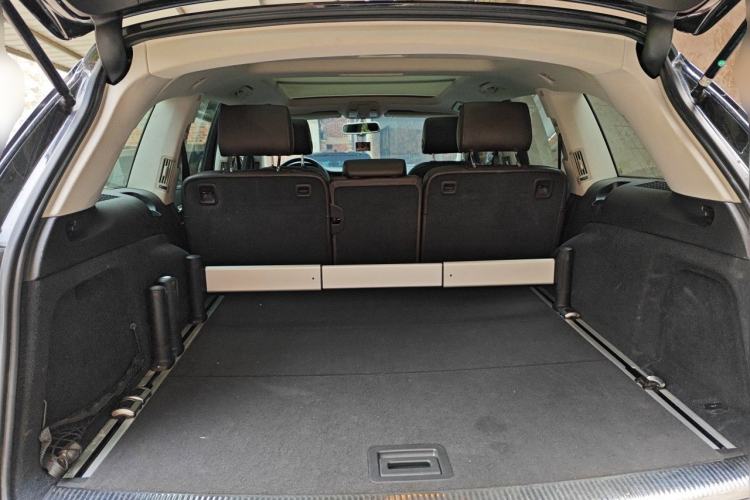 Used Audi Q7 2013 35 TFSI Technology Edition Trunk
