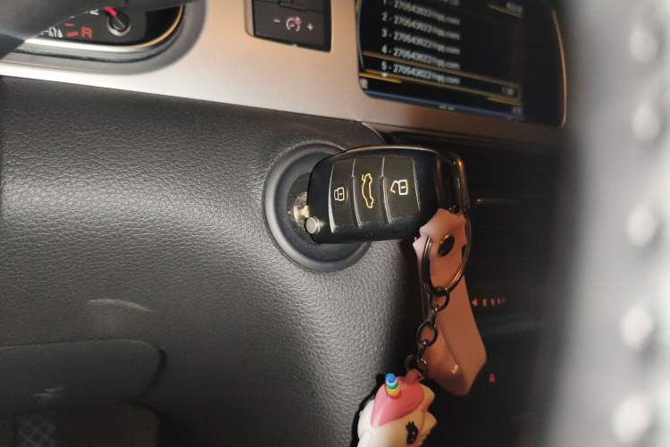 Used Audi Q7 2013 35 TFSI Technology Edition Vehicle Key