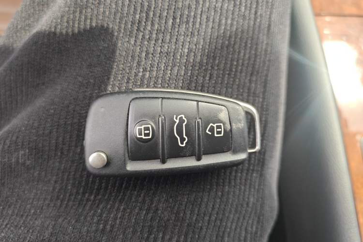 Used Audi Q7 2013 35 TFSI Ambition Edition Vehicle Key